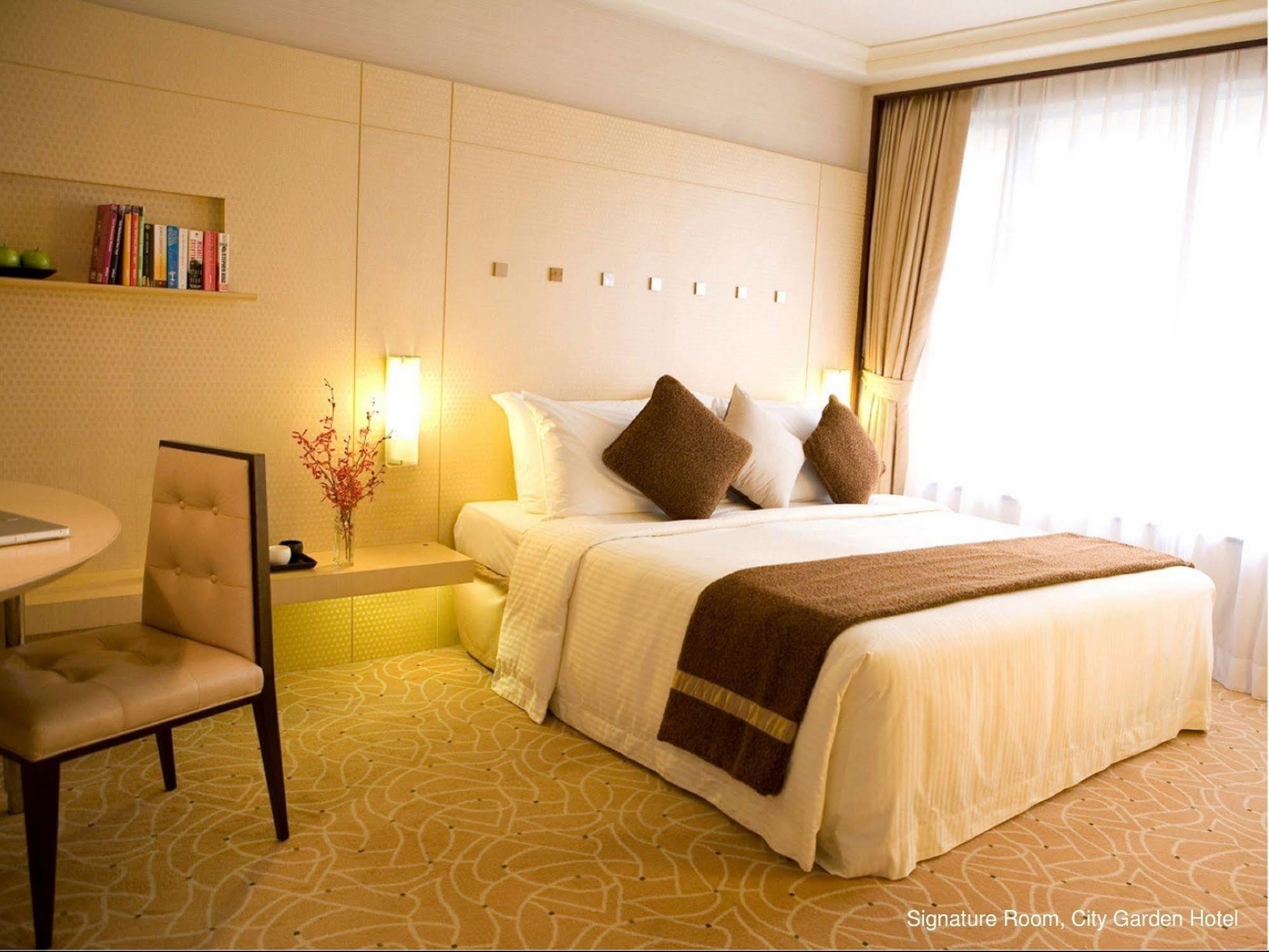 City Garden Hotel Hongkong Exterior foto